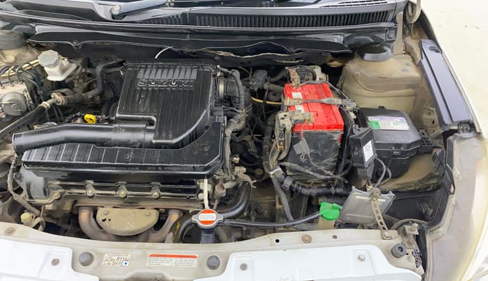 2015 Maruti Ciaz ZXI, CNG, Manual, 1,31,073 km, Engine View - Left