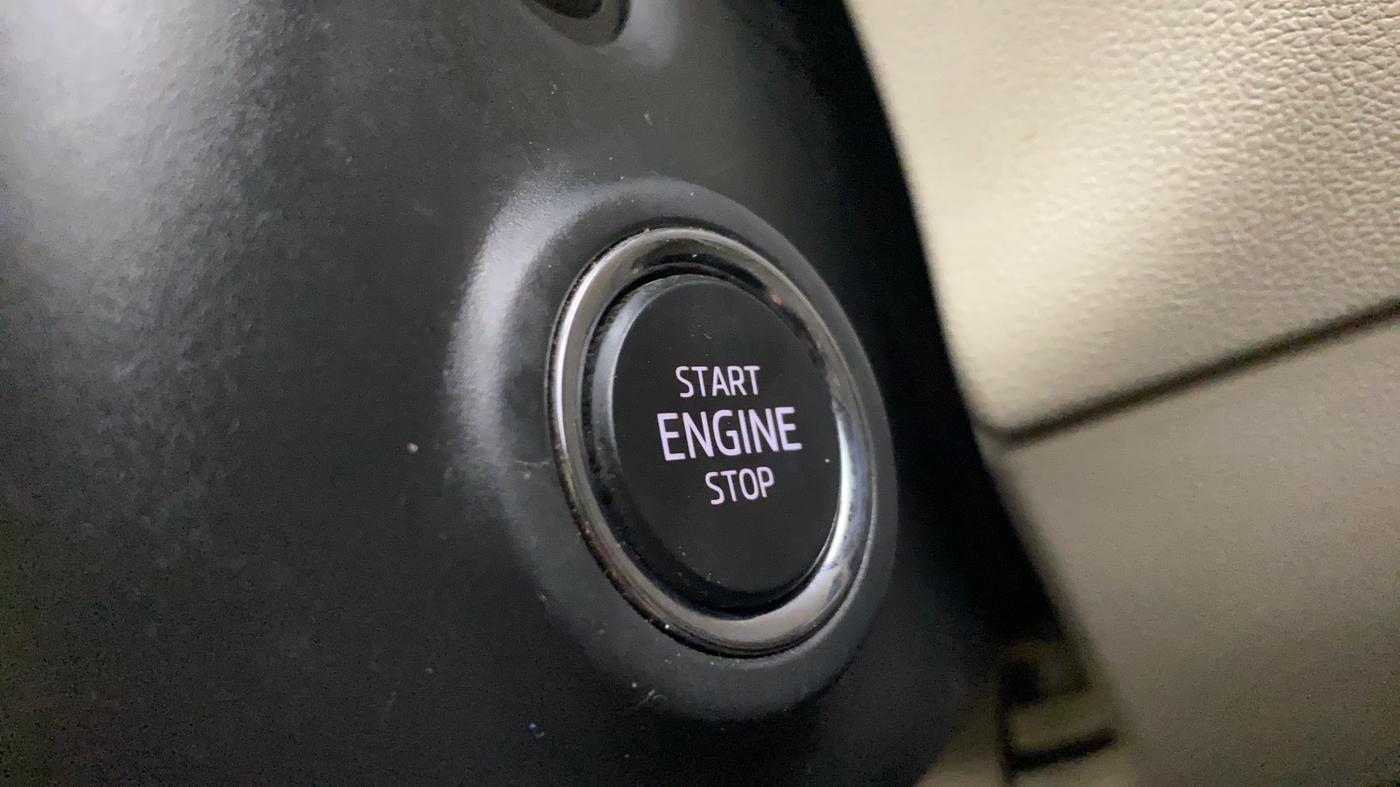 2023 Skoda SLAVIA STYLE 1.0L TSI AT, Petrol, Automatic, 55,024 km, Keyless Start/ Stop Button