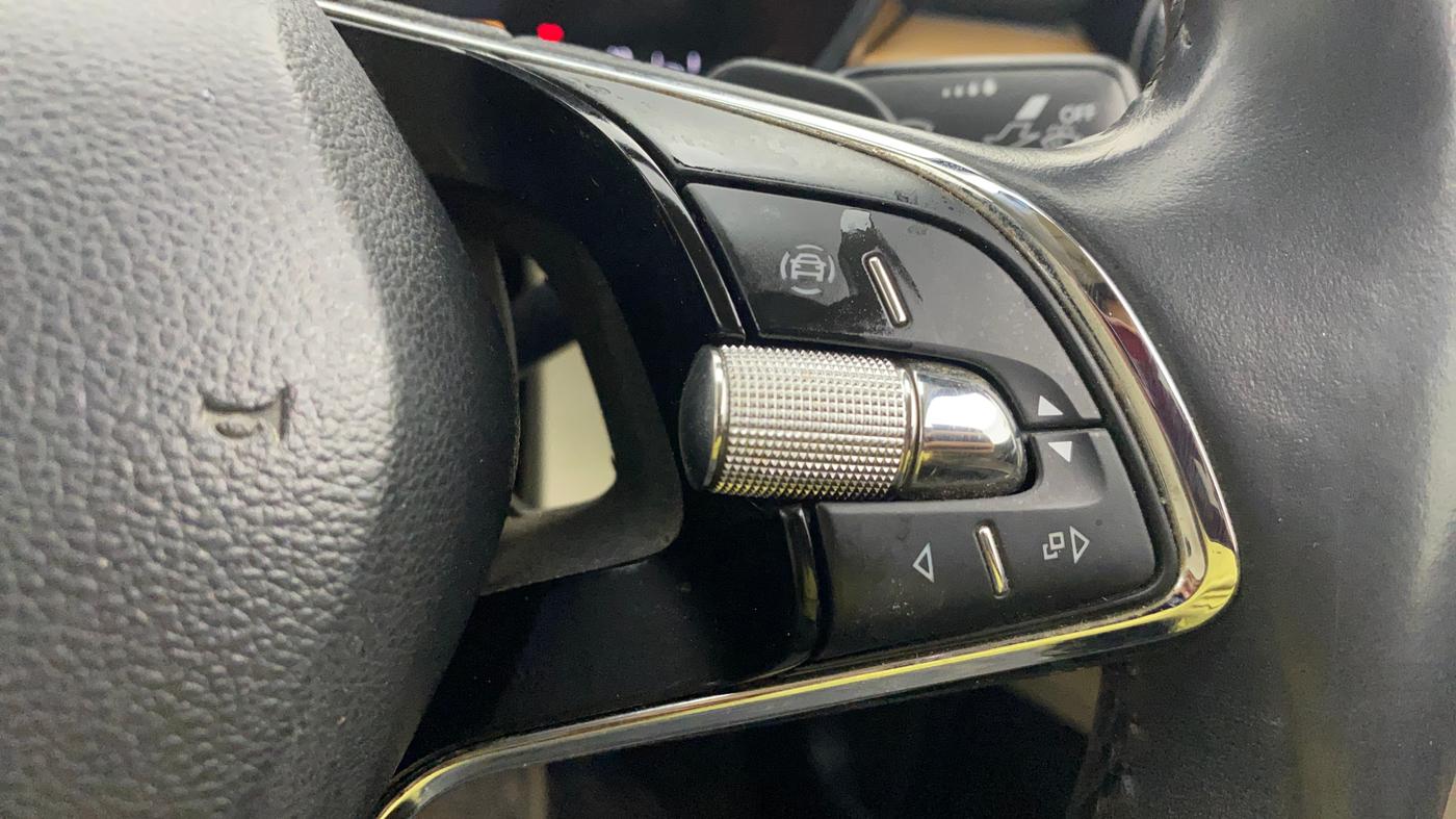 2023 Skoda SLAVIA STYLE 1.0L TSI AT, Petrol, Automatic, 55,024 km, Adaptive Cruise Control