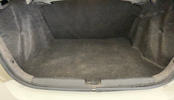 2015 Honda Amaze 1.2L I-VTEC S, Petrol, Manual, 42,502 km, Boot Inside