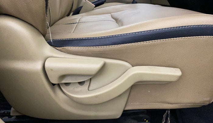 2015 Honda Amaze 1.2L I-VTEC S, Petrol, Manual, 42,502 km, Driver Side Adjustment Panel