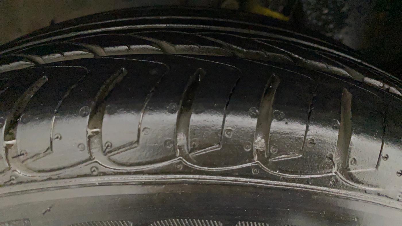 2019 Ford Ecosport TITANIUM + 1.5L PETROL AT, Petrol, Automatic, 23,206 km, Right Rear Tyre Tread