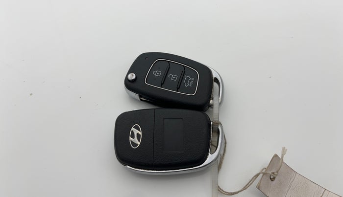 2021 Hyundai Creta EX 1.5 PETROL, Petrol, Manual, 68,001 km, Key Close Up