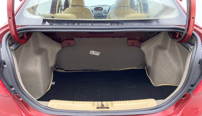 2015 Ford Figo Aspire 1.2 TITANIUM PETROL, Petrol, Manual, 23,639 km, Boot Inside View