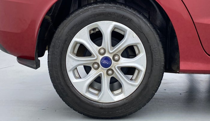 2015 Ford Figo Aspire 1.2 TITANIUM PETROL, Petrol, Manual, 23,639 km, Right Rear Wheel