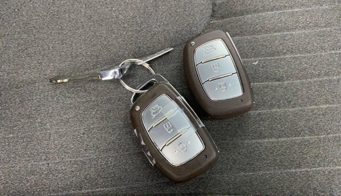 2022 Hyundai Creta S PLUS KNIGHT 1.5 PETROL, Petrol, Manual, 45,376 km, Key Close Up