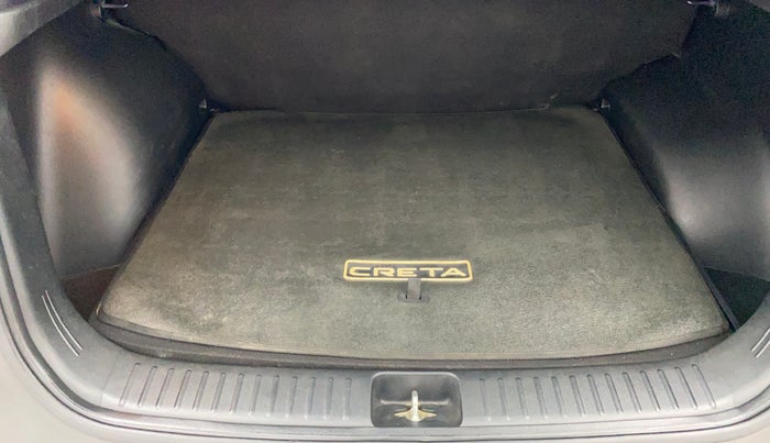 2022 Hyundai Creta S PLUS KNIGHT 1.5 PETROL, Petrol, Manual, 45,376 km, Boot Inside