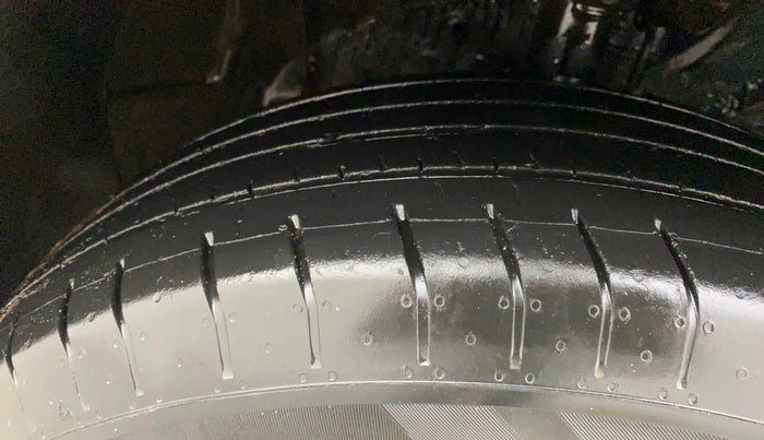 2022 Hyundai Creta S PLUS KNIGHT 1.5 PETROL, Petrol, Manual, 45,376 km, Right Front Tyre Tread