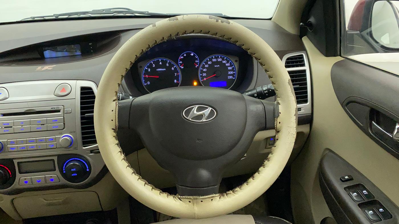 2010 Hyundai i20 MAGNA 1.2, Petrol, Manual, 62,822 km, Steering Wheel Close Up