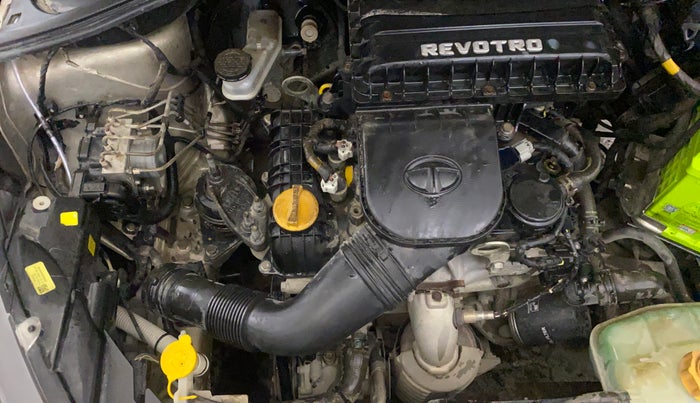 2020 Tata Tiago XT PETROL, Petrol, Manual, 38,032 km, Engine View - Right