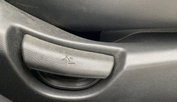 2017 Hyundai Grand i10 ASTA 1.2 KAPPA VTVT, Petrol, Manual, 4,450 km, Driver Side Adjustment Panel