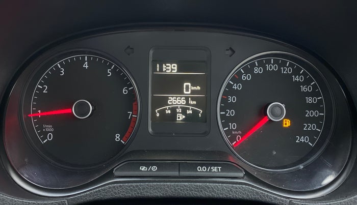 2018 Volkswagen Polo COMFORTLINE 1.0 PETROL, Petrol, Manual, 27,368 km, Odometer Image