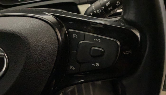 2022 Tata NEXON XZ PLUS (HS) PETROL, Petrol, Manual, 83,410 km, Adaptive Cruise Control