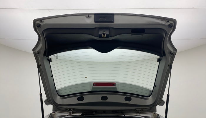 2017 Maruti Baleno DELTA PETROL 1.2, CNG, Manual, Boot Door Open