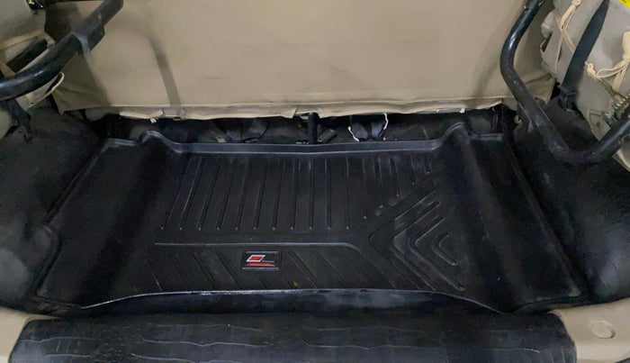 2022 Mahindra BOLERO NEO N 8, Diesel, Manual, 62,908 km, Boot Inside