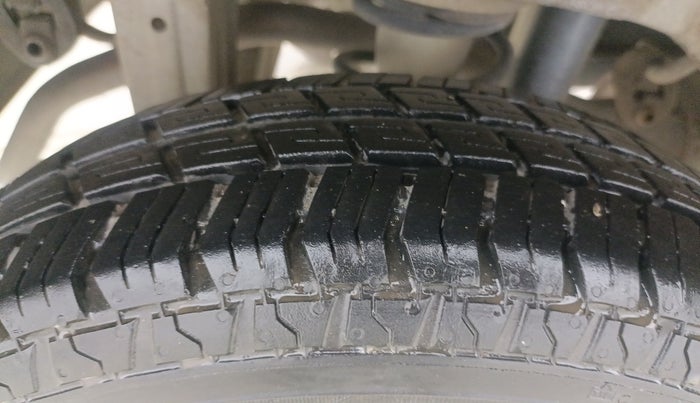 2015 Maruti Alto 800 LXI, Petrol, Manual, 11,926 km, Right Rear Tyre Tread