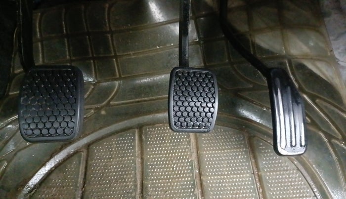 2015 Maruti Alto 800 LXI, Petrol, Manual, 11,926 km, Pedals