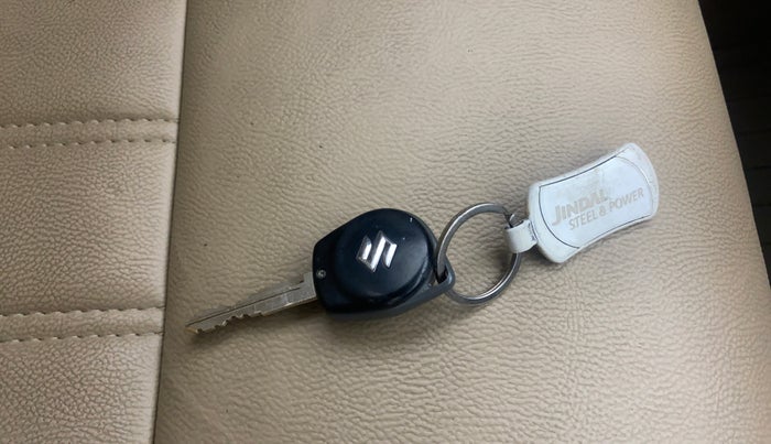 2014 Maruti Ertiga VXI, Petrol, Manual, 64,565 km, Key Close Up