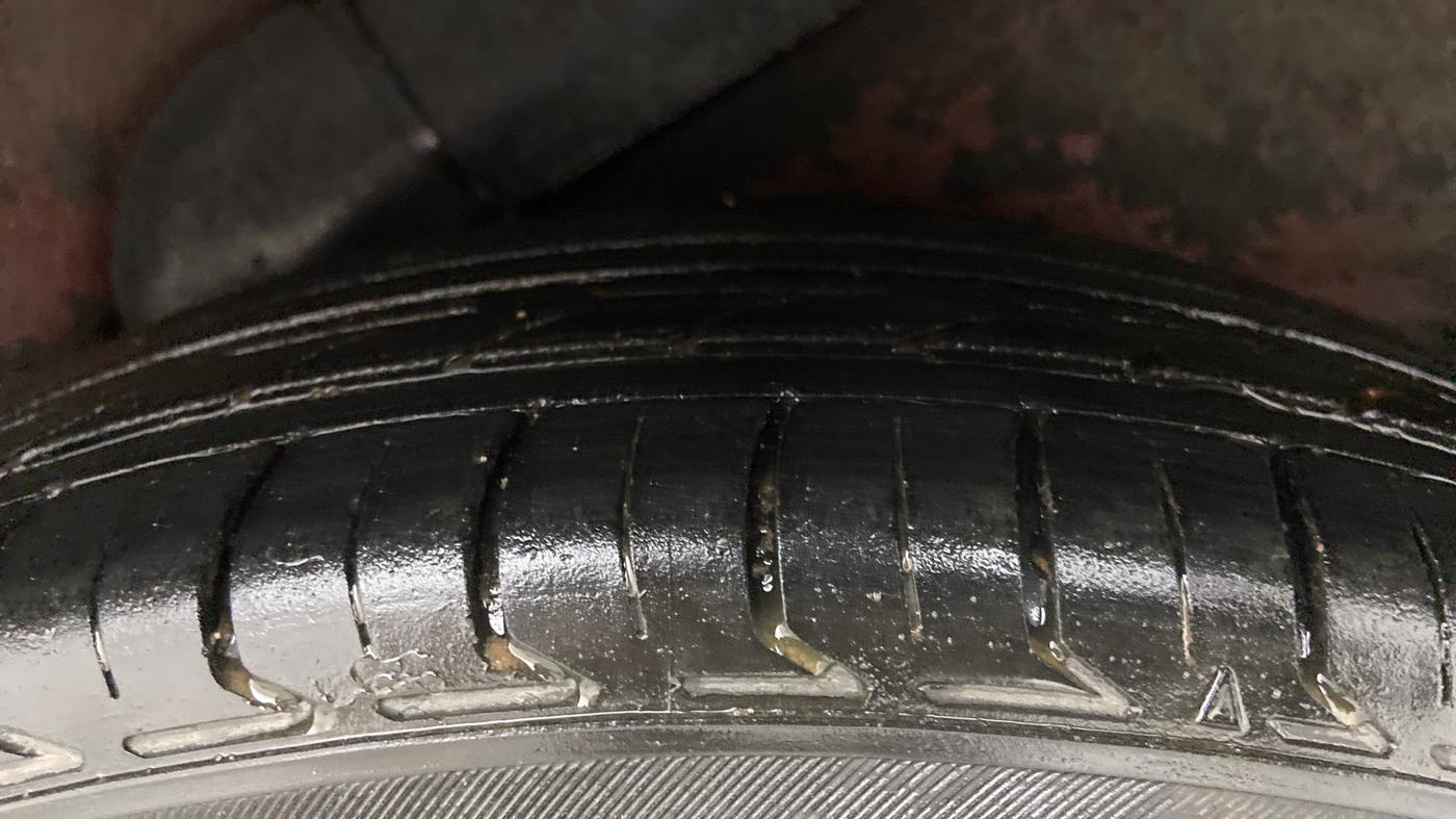 2010 Hyundai i10 MAGNA 1.2, Petrol, Manual, 83,958 km, Left Rear Tyre Tread
