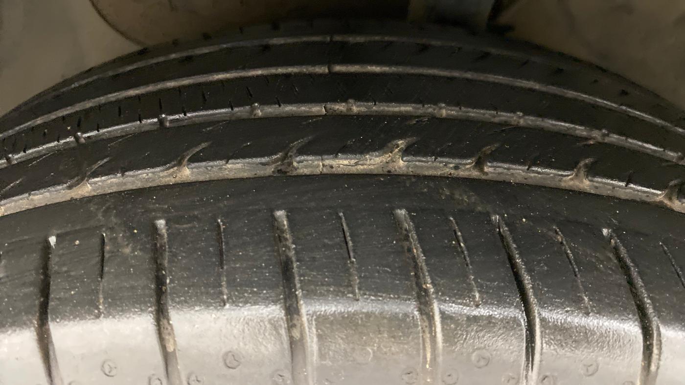 2015 Hyundai Creta 1.6 S, Petrol, Manual, 53,811 km, Left Front Tyre Tread