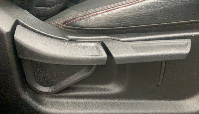 2021 KIA SONET GTX PLUS 1.0 DCT, Petrol, Automatic, 30,535 km, Driver Side Adjustment Panel