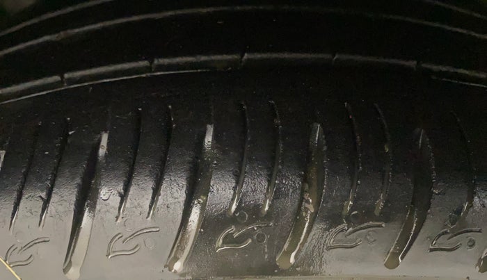 2021 KIA SONET GTX PLUS 1.0 DCT, Petrol, Automatic, 30,535 km, Right Rear Tyre Tread