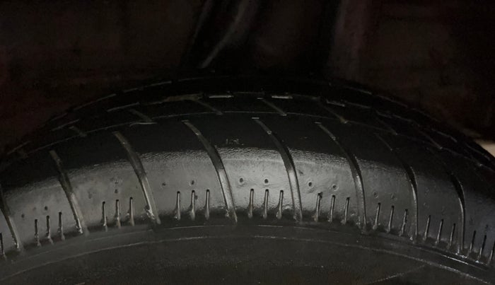 2019 Honda Amaze 1.2L I-VTEC S, Petrol, Manual, 20,351 km, Left Rear Tyre Tread