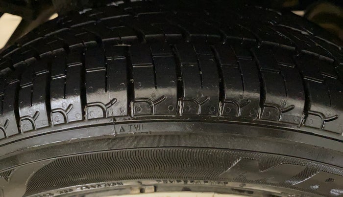 2014 Maruti Alto K10 VXI AMT, Petrol, Automatic, 48,868 km, Right Rear Tyre Tread
