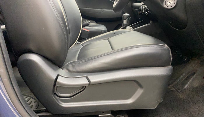 2019 Hyundai VENUE S 1.0 TURBO DCT, Petrol, Automatic, 8,987 km, Driver Side Adjustment Panel