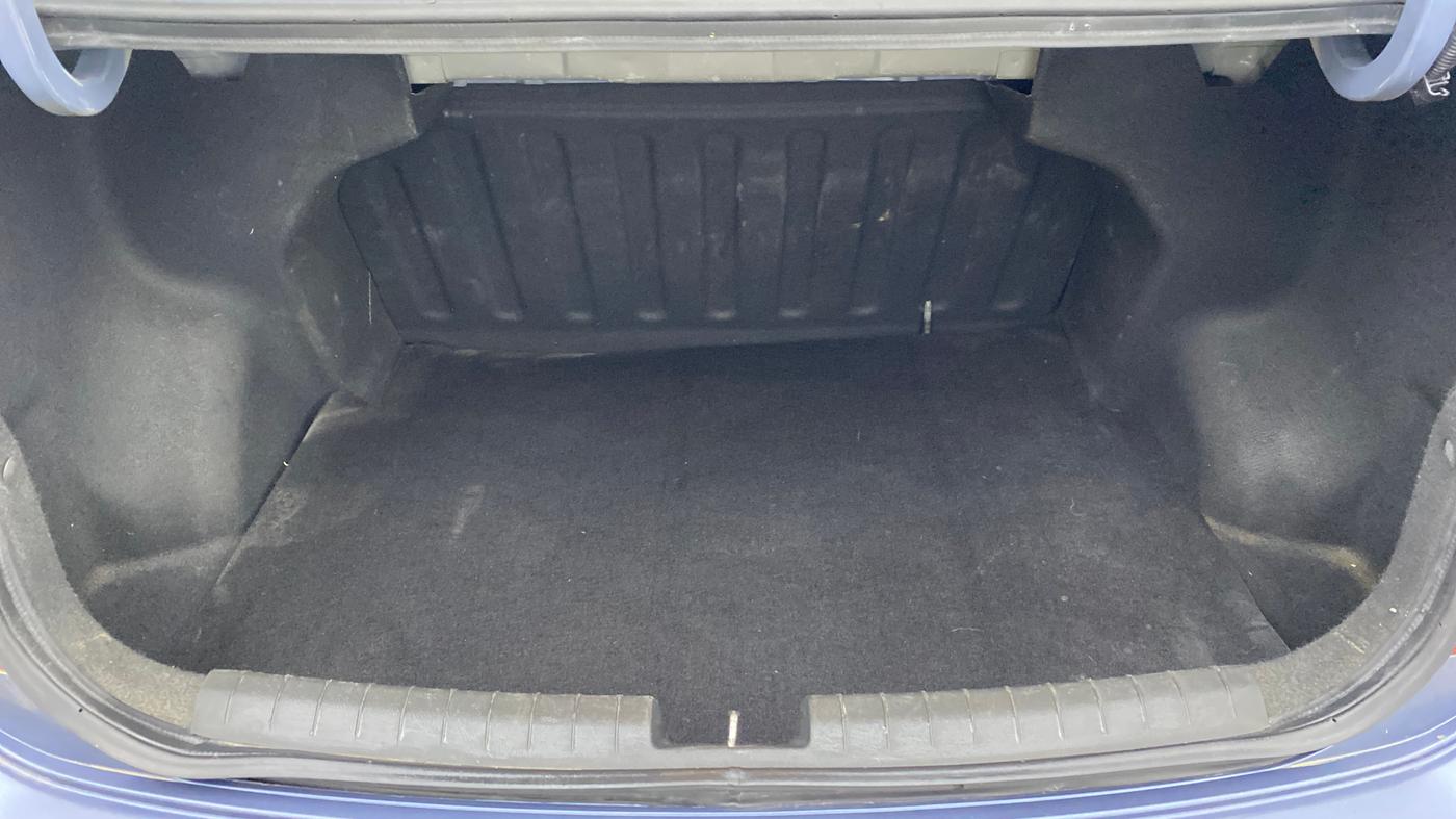 2015 Hyundai Xcent S 1.2, Petrol, Manual, 1,00,412 km, Boot Inside