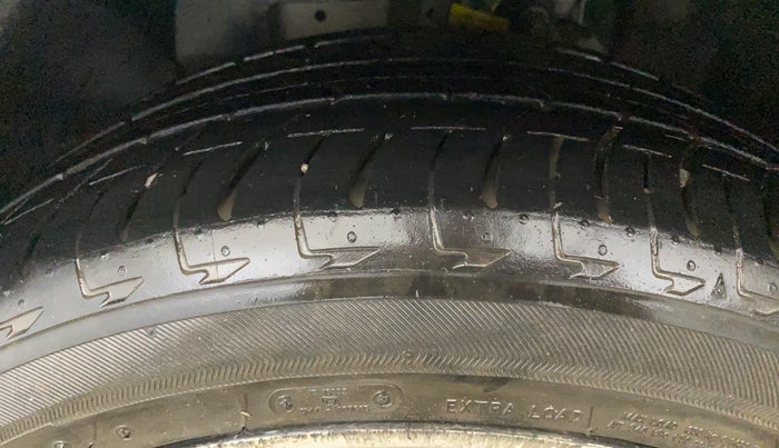 2018 Ford Ecosport TITANIUM + 1.5L PETROL AT, Petrol, Automatic, 34,101 km, Left Front Tyre Tread