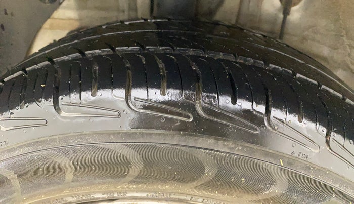 2019 Hyundai Elite i20 MAGNA PLUS 1.2, Petrol, Manual, 85,325 km, Right Rear Tyre Tread