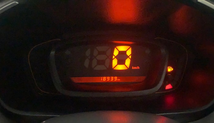 2016 Renault Kwid RXT 1.0, Petrol, Manual, 18,982 km, Odometer Image