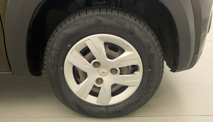 2016 Renault Kwid RXT 1.0, Petrol, Manual, 18,982 km, Right Front Wheel