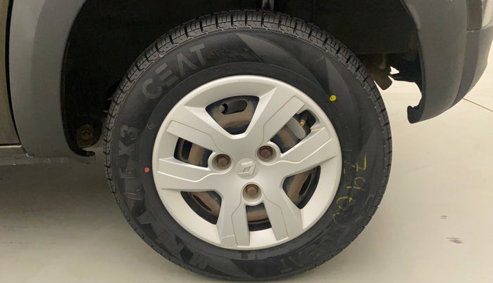 2016 Renault Kwid RXT 1.0, Petrol, Manual, 18,982 km, Left Rear Wheel