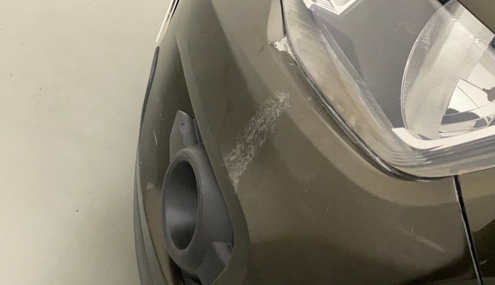 2016 Renault Kwid RXT 1.0, Petrol, Manual, 18,982 km, Front bumper - Paint has minor damage