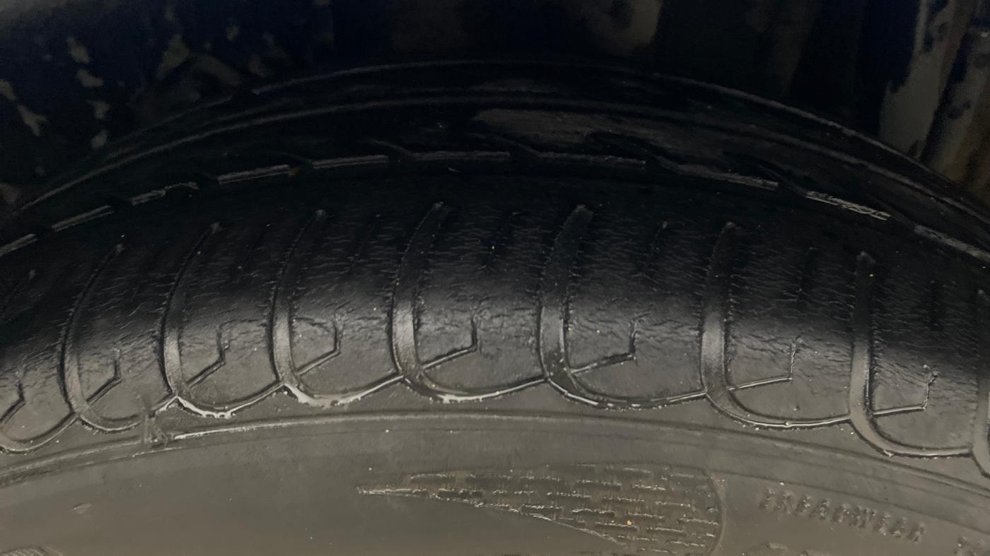2016 Tata Tiago XT PETROL, Petrol, Manual, 37,954 km, Left Rear Tyre Tread