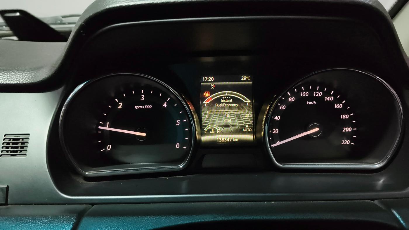 2017 Tata Hexa XT 4X2 7 STR, Diesel, Manual, 1,38,339 km, Odometer Image