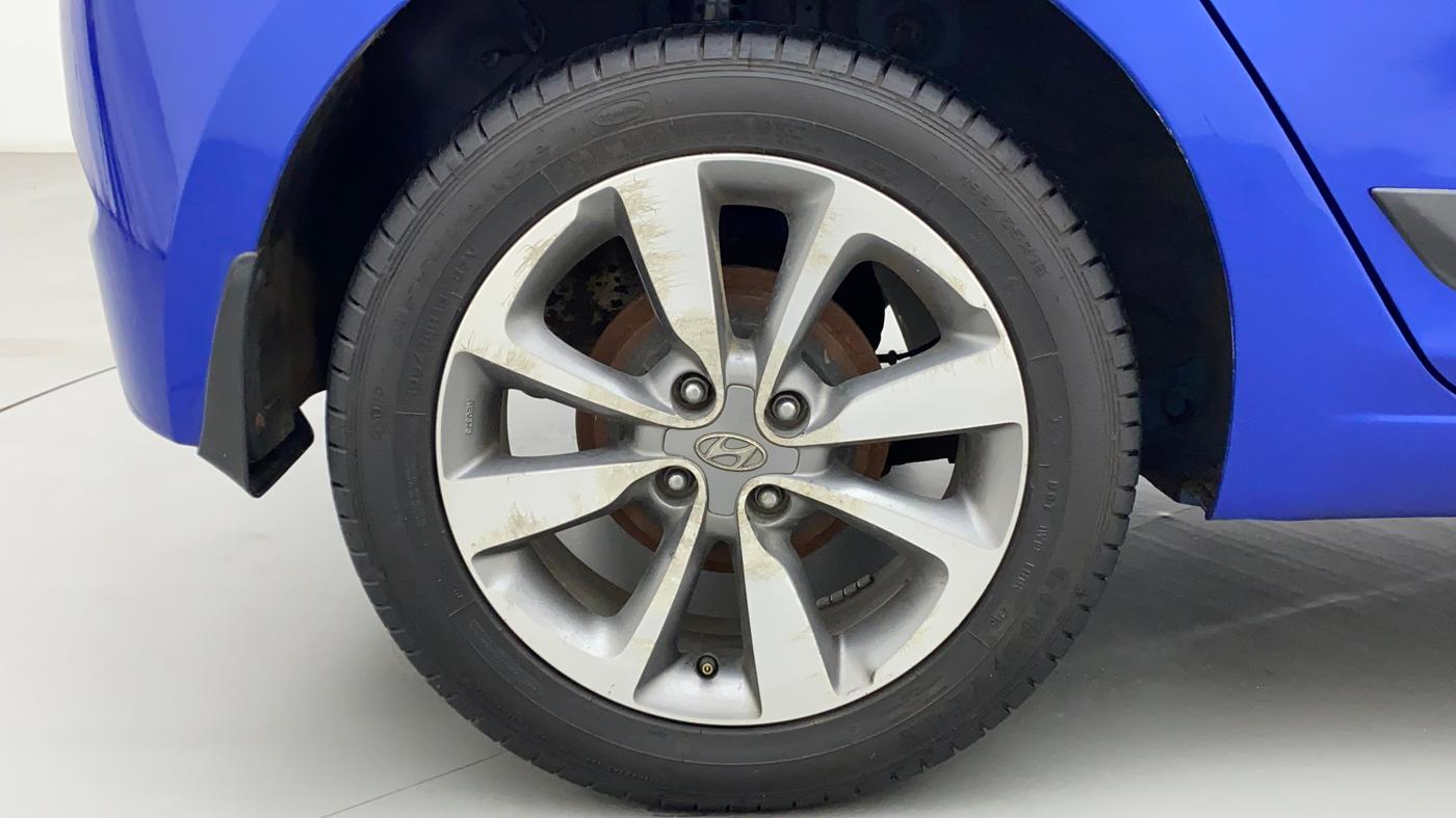 2016 Hyundai Elite i20 ASTA 1.2 (O), Petrol, Manual, 47,656 km, Right Rear Wheel