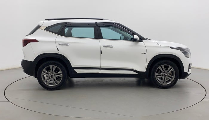 2022 KIA SELTOS HTX 1.5 PETROL, Petrol, Manual, 18,975 km, Right Side View