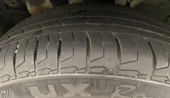 2022 KIA SELTOS HTX 1.5 PETROL, Petrol, Manual, 18,975 km, Left Front Tyre Tread