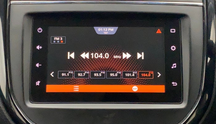 2022 Maruti BREZZA ZXI + AT SMART HYBRID, Petrol, Automatic, 31,047 km, Infotainment System