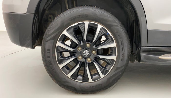 2022 Maruti BREZZA ZXI + AT SMART HYBRID, Petrol, Automatic, 31,047 km, Right Rear Wheel