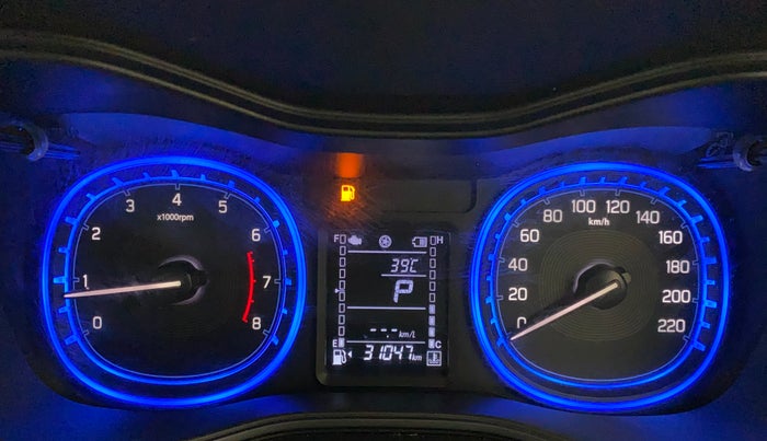 2022 Maruti BREZZA ZXI + AT SMART HYBRID, Petrol, Automatic, 31,047 km, Odometer Image