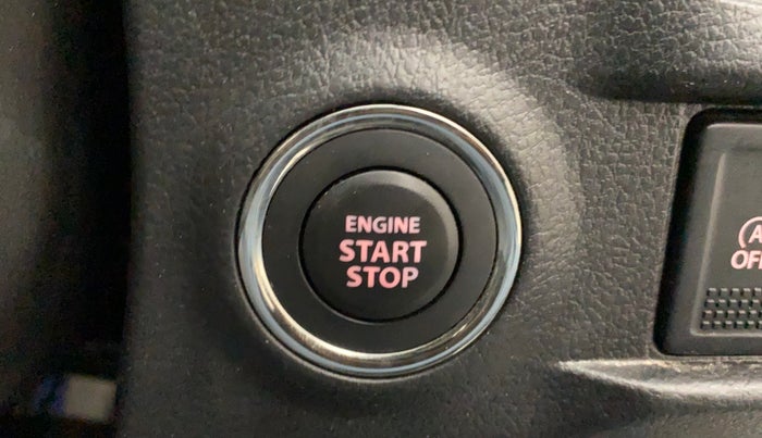 2022 Maruti BREZZA ZXI + AT SMART HYBRID, Petrol, Automatic, 31,047 km, Keyless Start/ Stop Button
