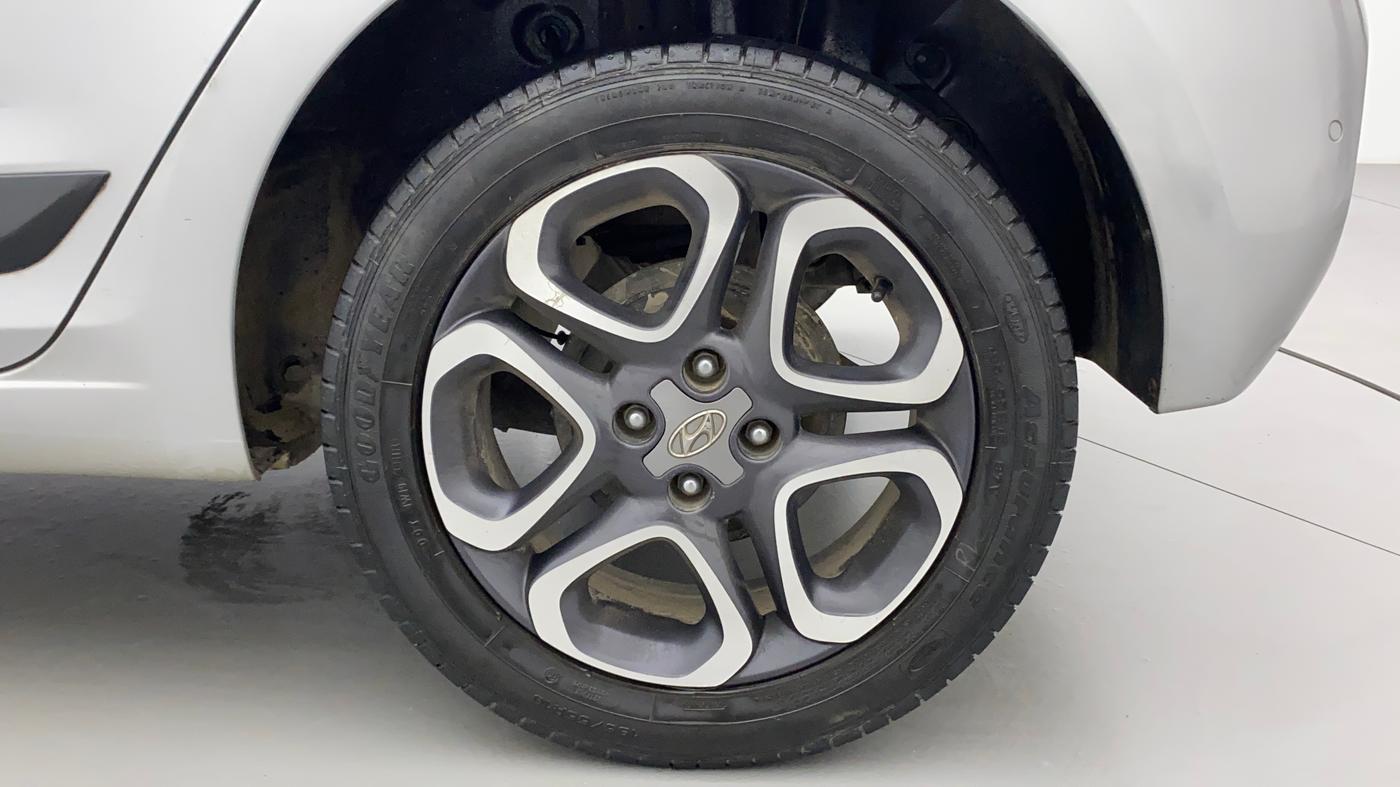 2018 Hyundai Elite i20 ASTA 1.2 (O), Petrol, Manual, 55,101 km, Left Rear Wheel