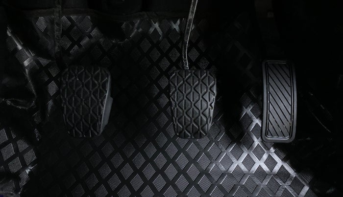 2019 Ford New Figo 1.2 TITANIUM, Petrol, Manual, 12,073 km, Pedals