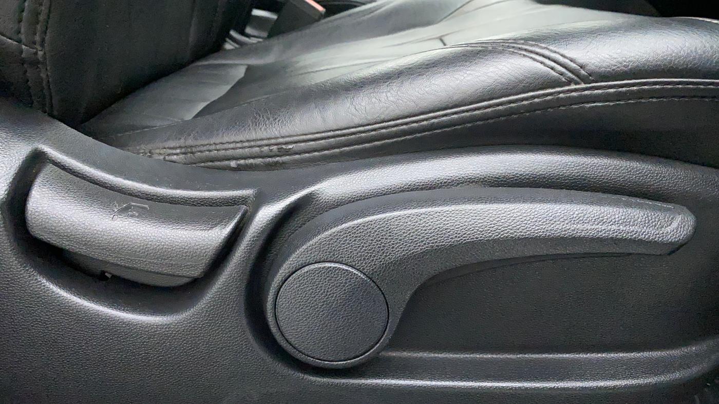 2020 Hyundai Creta 1.6 SX AT CRDI, Diesel, Automatic, 59,752 km, Driver Side Adjustment Panel