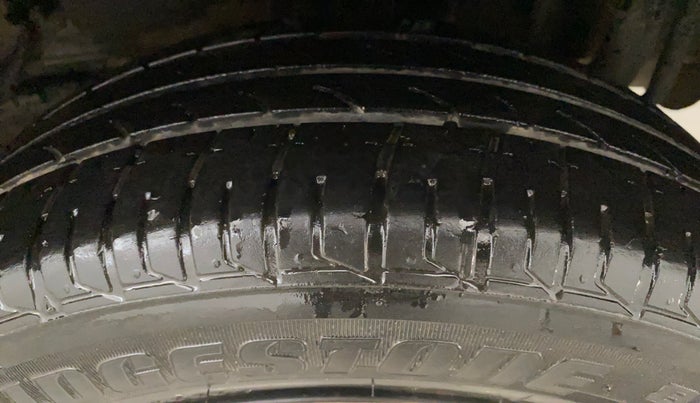 2022 Tata Tiago XT CNG, CNG, Manual, 30,092 km, Left Rear Tyre Tread