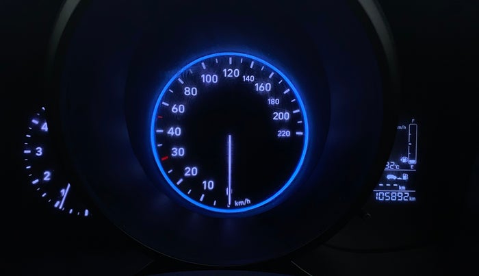 2021 Hyundai VENUE SX 1.5 CRDI, Diesel, Manual, 1,05,889 km, Odometer Image